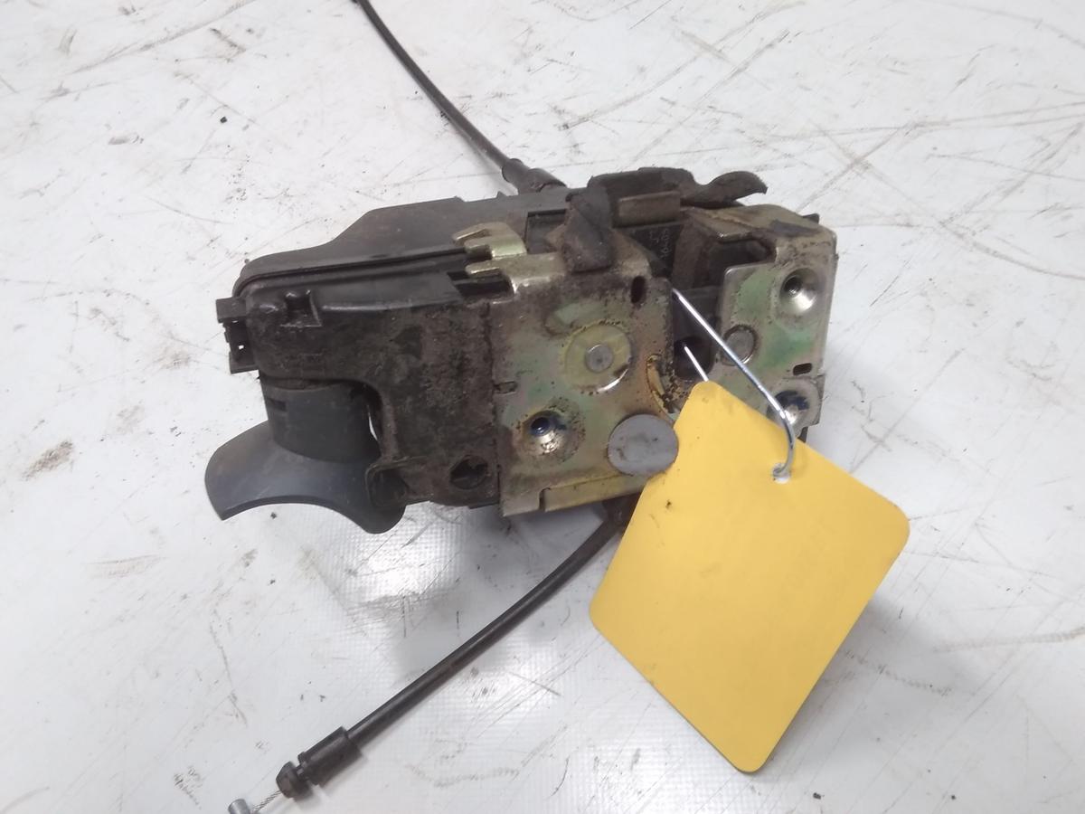 Nissan Primera P12 original T&uuml;rschlo&szlig; vorn links mit Zentralverriegelung Bj.2005