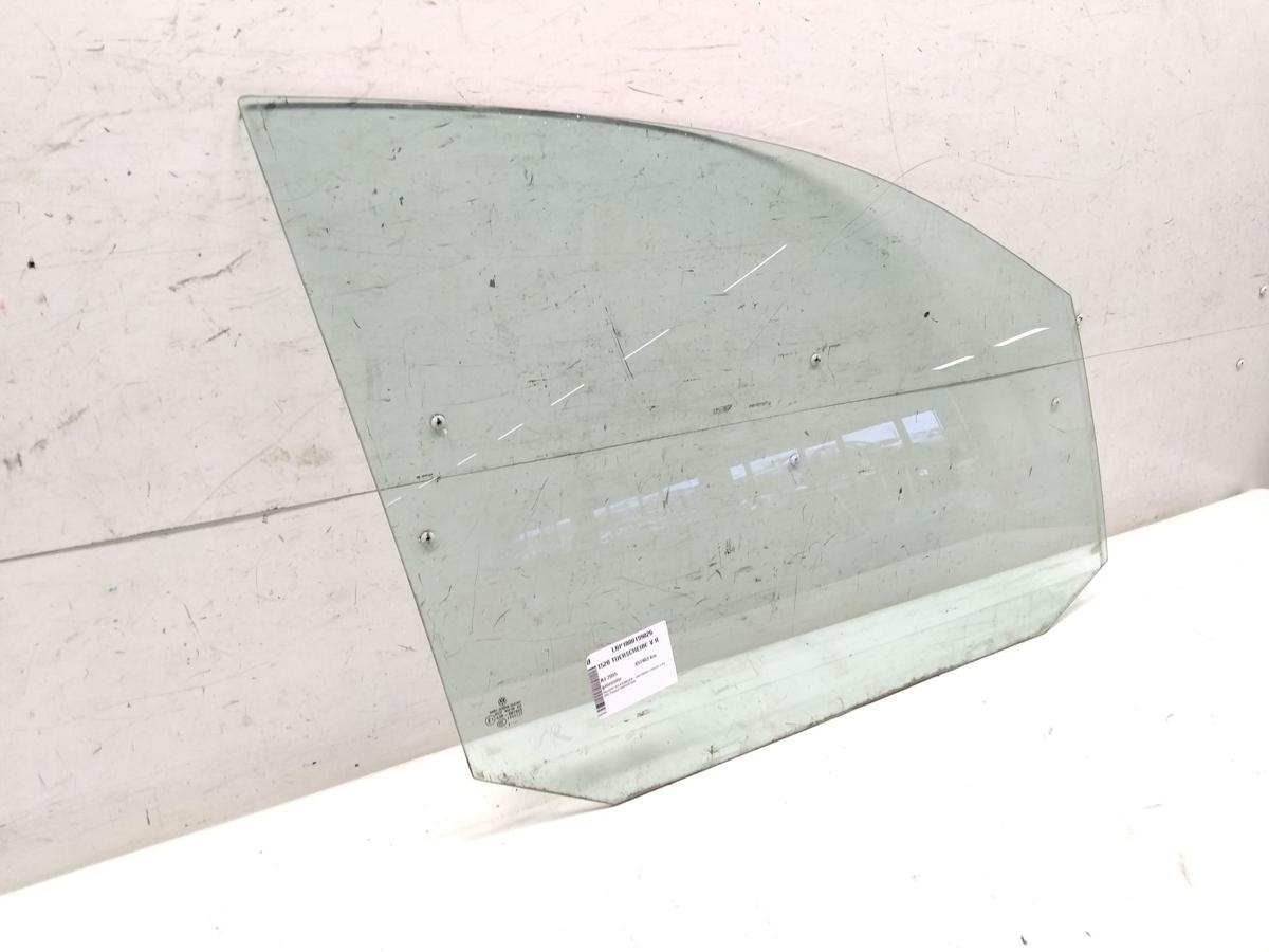 VW Caddy 2K original T&uuml;rscheibe vorn rechts gr&uuml;ncolor BJ2005