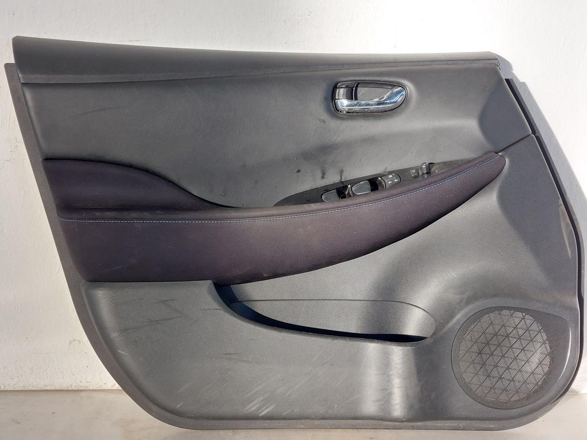 Nissan Leaf ZE1 40kWh T&uuml;rverkleidung vorn links Fahrert&uuml;r Fensterheberschalter