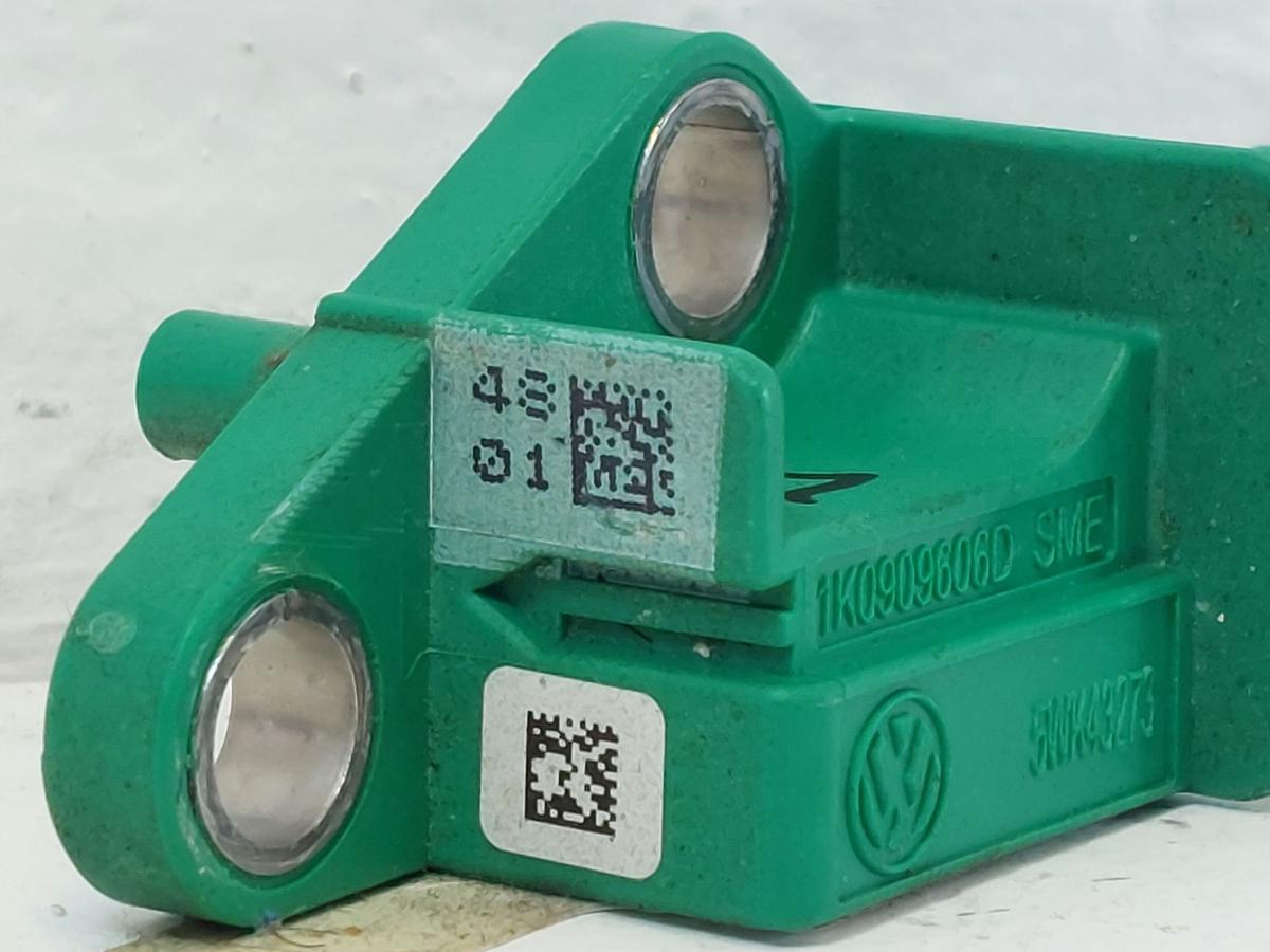 VW Audi Skoda Seat Airbagsensor Aufprallsensor Crashsensor Sensor OEM