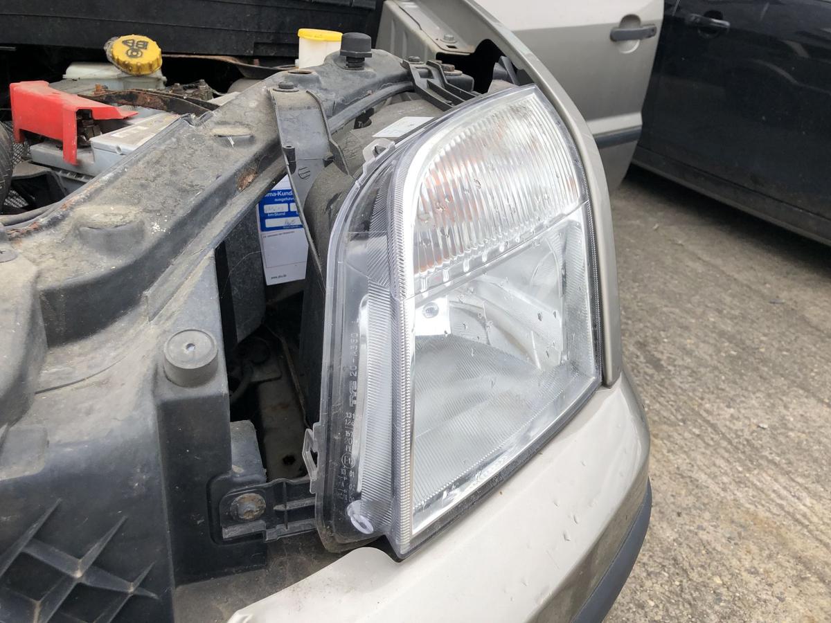 Ford Fusion JU2 Scheinwerfer links Frontscheinwerfer TYC Zubehörteil Halogen