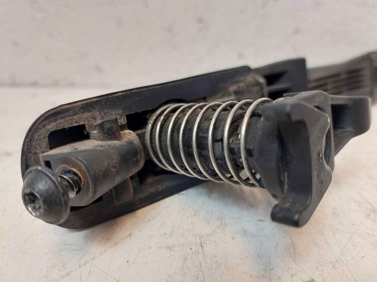 VW LT Aussengriff Griff T&uuml;rgriff aussen Schiebet&uuml;r hinten rechts