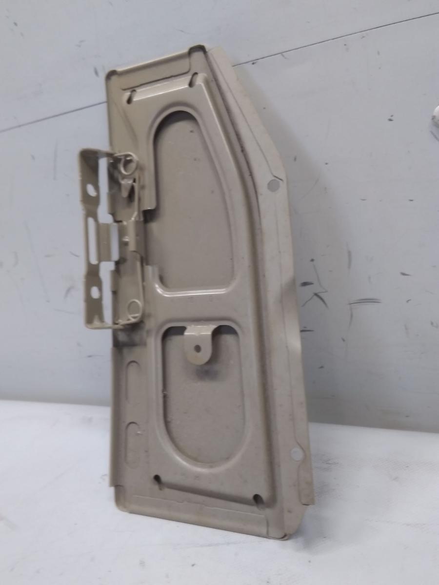 Mercedes Sprinter 907 910 Bj.2020 original Tankklappe grau grundiert