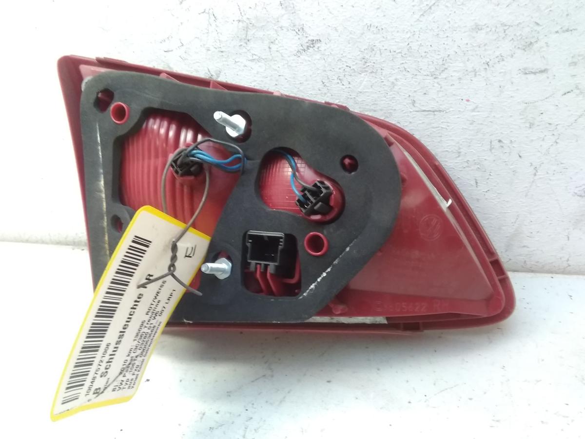 VW Passat 3C B7 3AF945094C R&uuml;ckleuchte innen rechts Kombi 1,8 CDAA abBj.2010