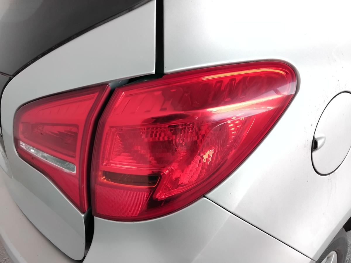Opel Meriva B original Rückleuchte Heckleuchte rechts außen BJ2012