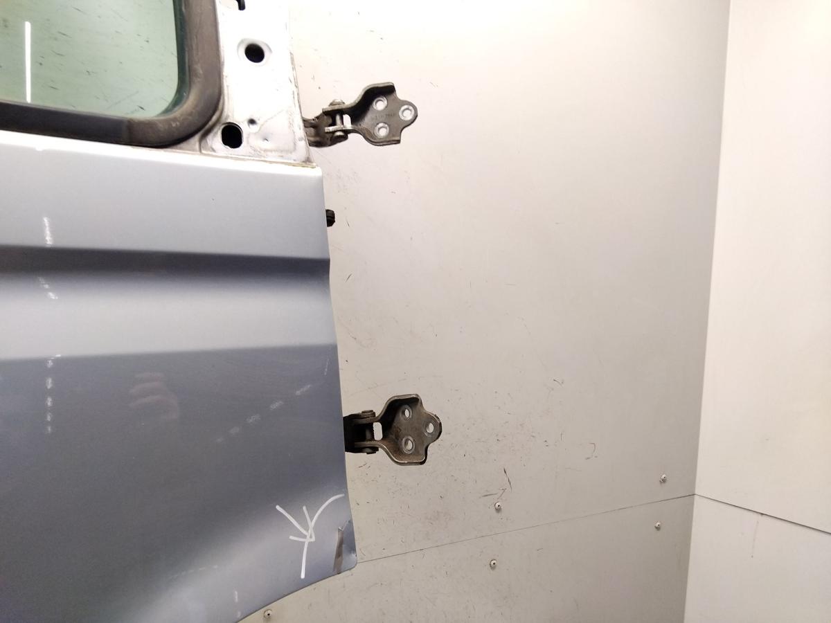 Renault Master 2 original T&uuml;r vorn rechts wei&szlig; BJ2004