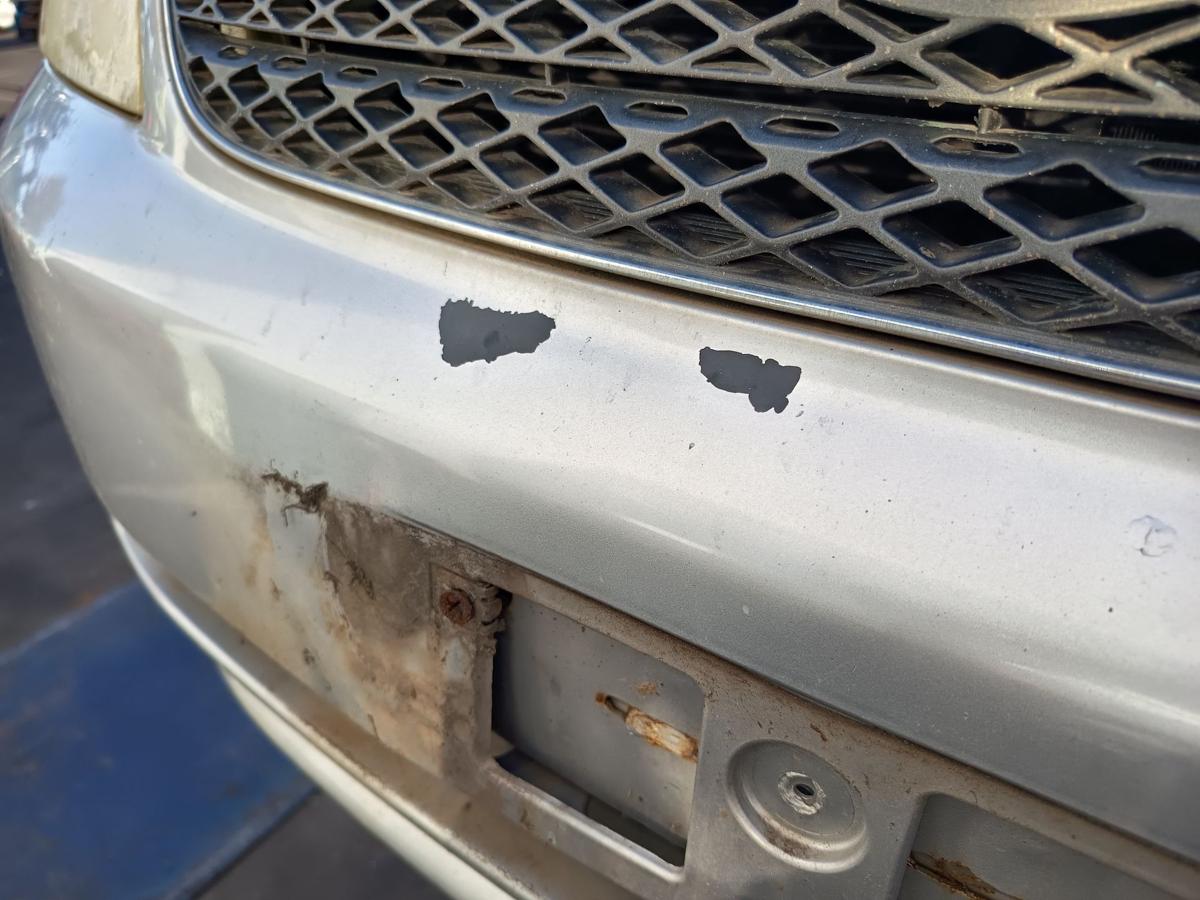 Toyota Corolla E12 original Sto&szlig;stange F&auml;nger vorn Front 199 Brillantsilber