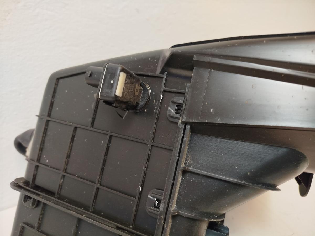 NIO EL6 Elektro SUV Luftf&uuml;hrung Frischluft Innenraum Luftzufuhr OEM