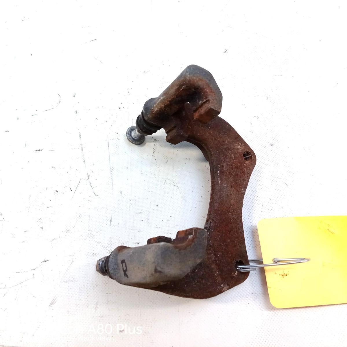 Audi A8 Quattro 4D D2 original Bremssatteltr&auml;ger Hinterachse rechts Bj.2000