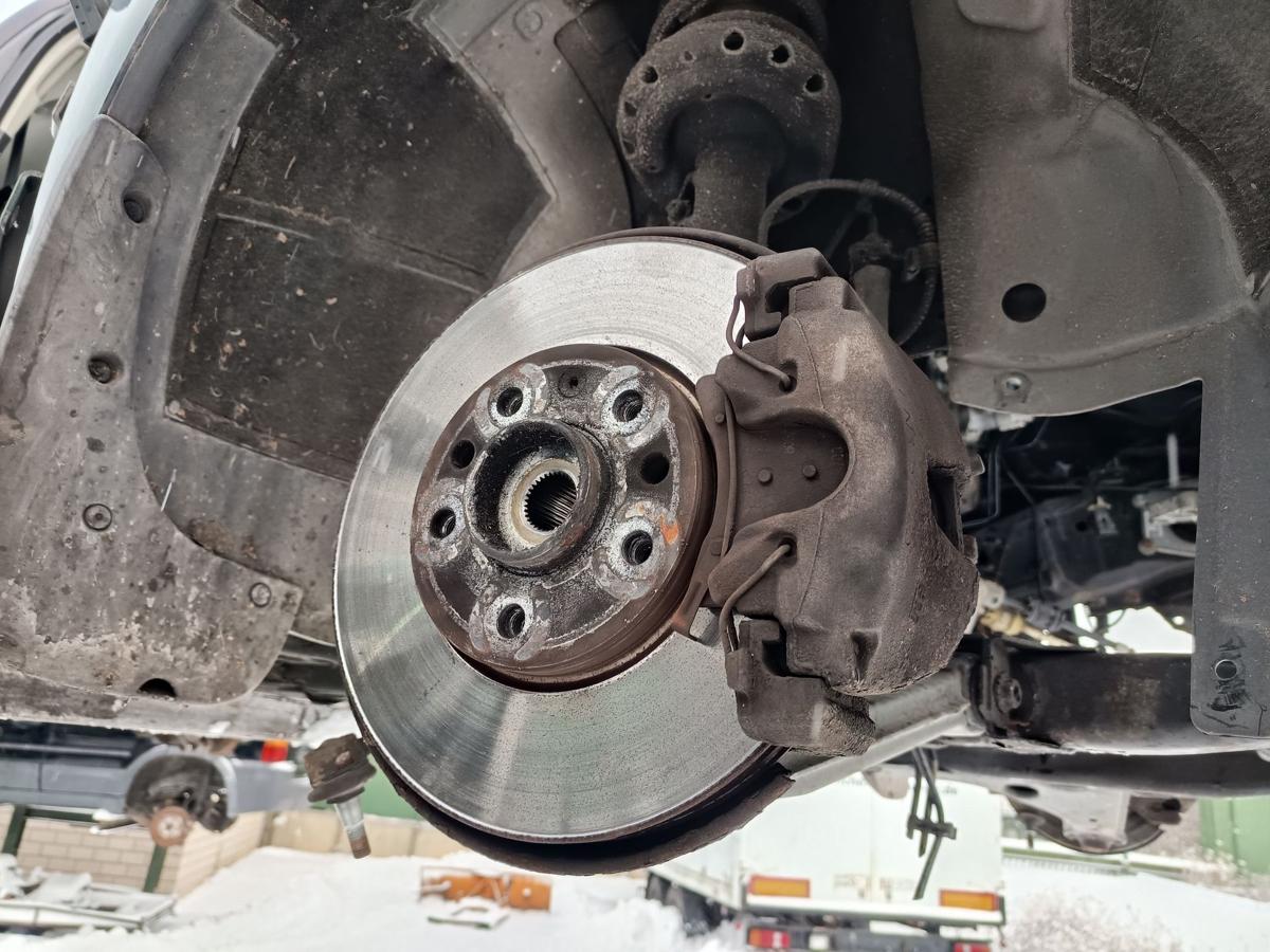 Opel Meriva B orig Achsschenkel rechts Radlagergeh&auml;use 1,4l 88kW 124Tkm Bj 2012