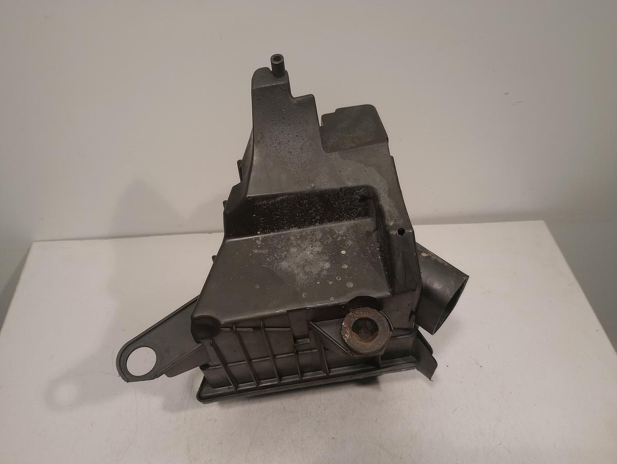 VW Fox 5Z orig Luftfilterkasten 1198ccm 40kw Benzin BMD 5Z0129607F Bj 2008