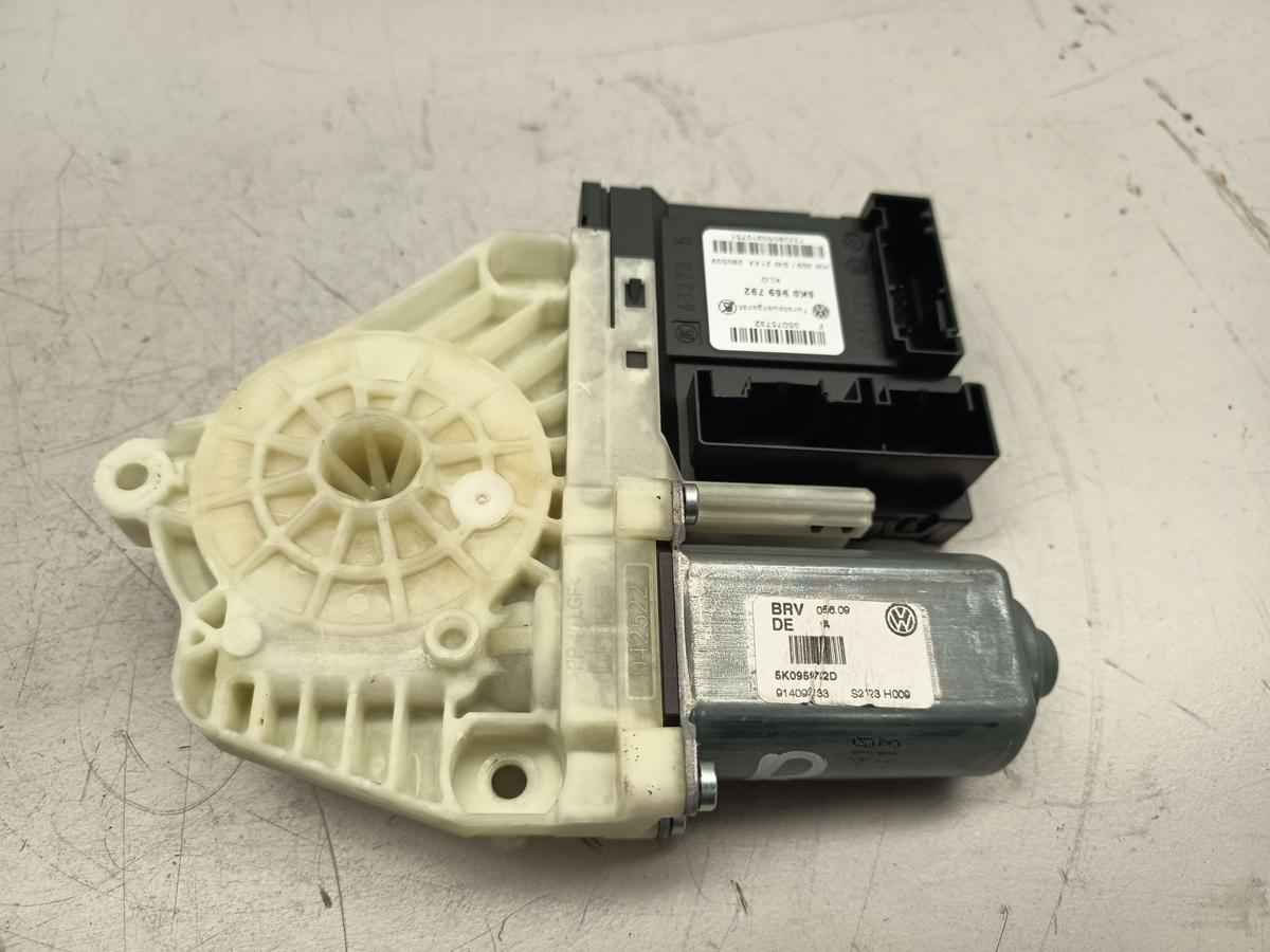 VW Golf VI 6 BJ 2009 original Motor Fensterheber rechts 5K0959702D 3TRG