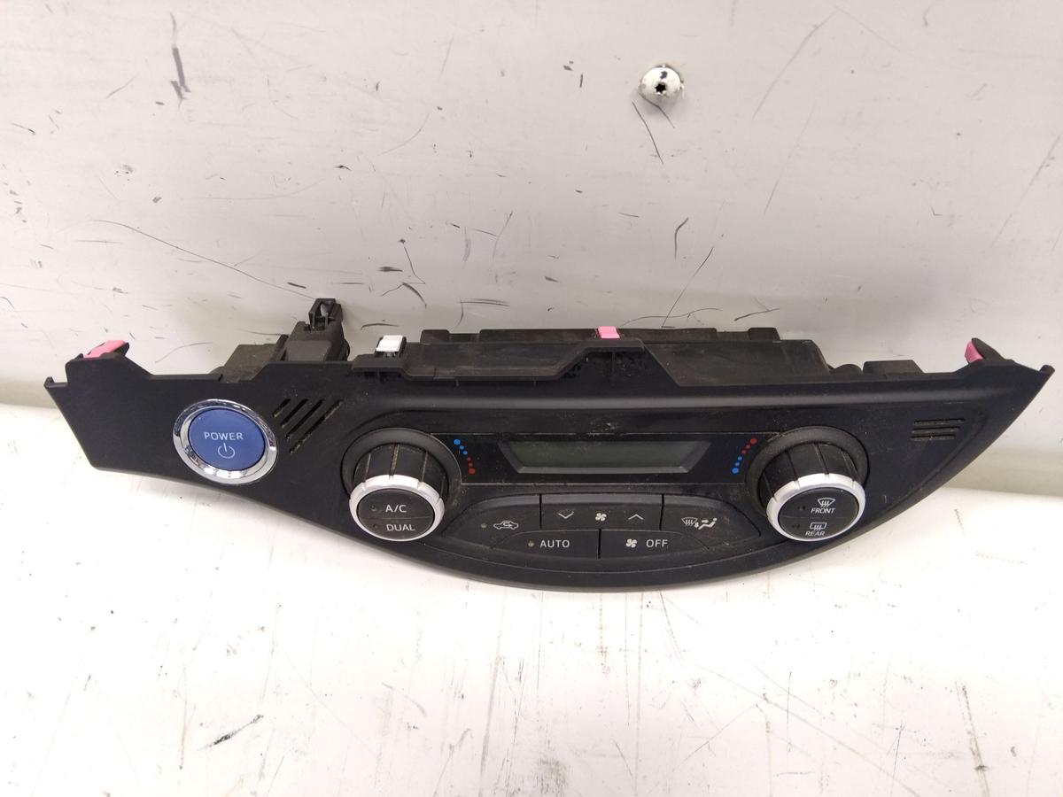 Toyota Yaris 3 XP13 Phase 3 original Klimabedienteil Klimaautomatik Bj.2020