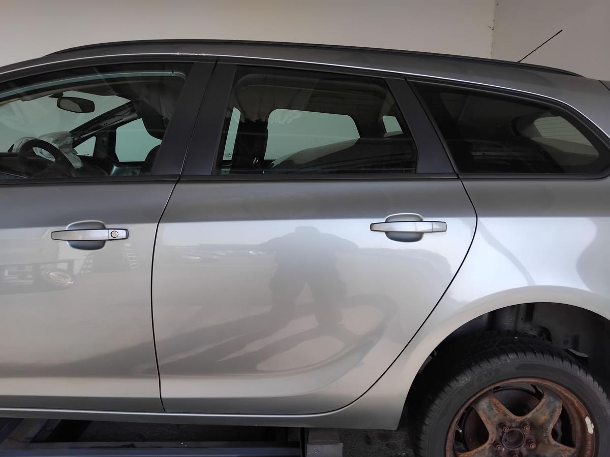 Opel Astra J Sports Tourer T&uuml;r hinten links Silberseemetallic Z179 BJ2016 Kombi