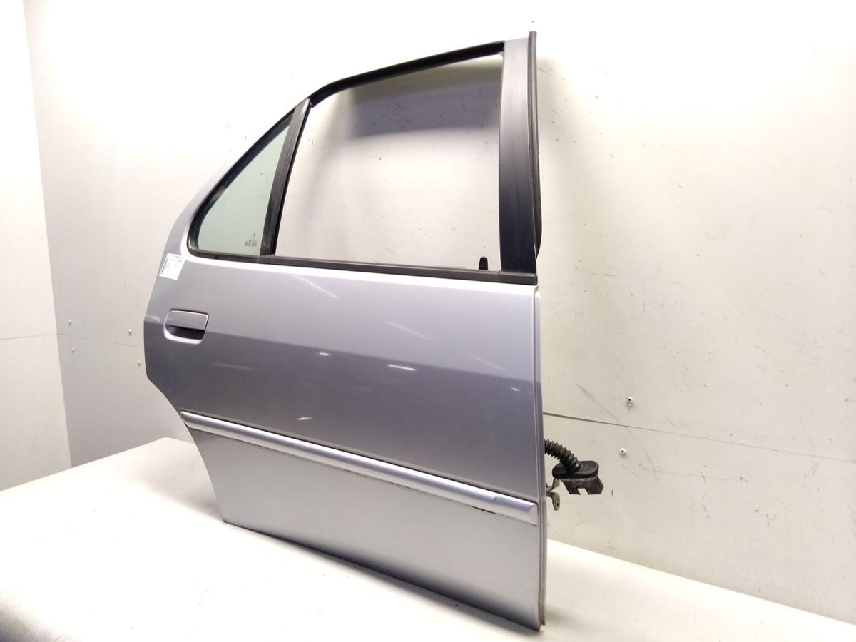 Peugeot 306 Break original T&uuml;r hinten rechts silbermetallic Kombi BJ2000