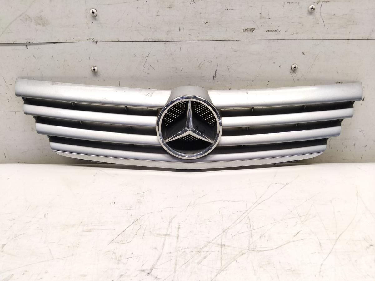 Mercedes Benz C203 Sportcoupe original K&uuml;hlergrill mit Emblem Bj.2006
