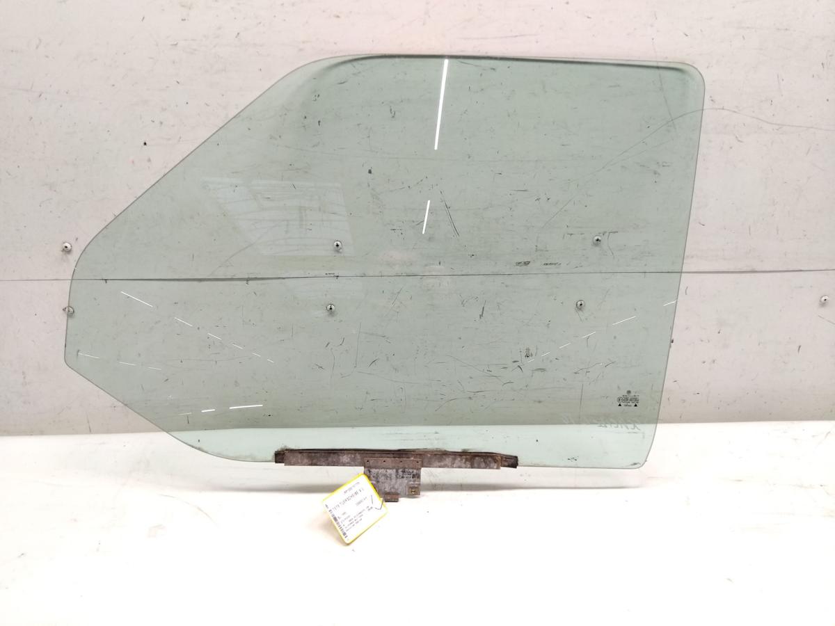 VW T4 original T&uuml;rscheibe vorn links gr&uuml;ncolor BJ1995