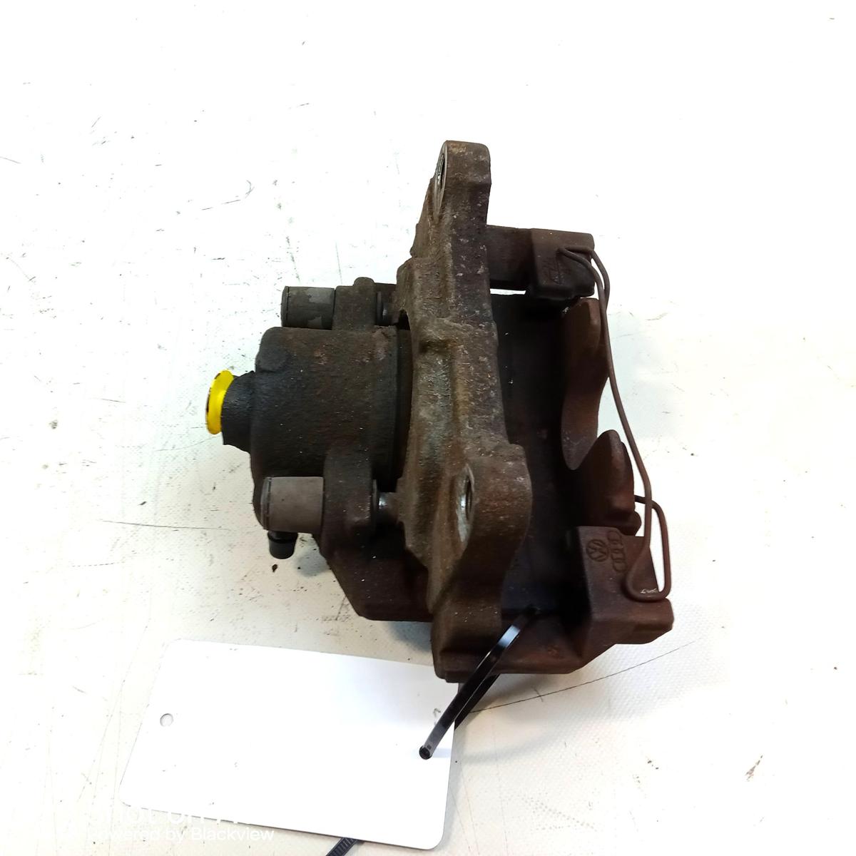 Audi A3 8P Quattro original Bremssattel Vorderachse links 312x25mm Bj.2010