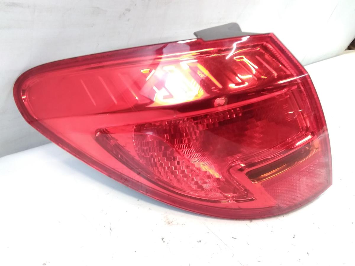 Opel Meriva B original Rückleuchte Heckleuchte links außen BJ2013 13253627