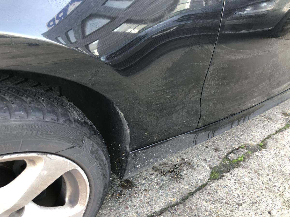 BMW 1er E87 LCI ab07 Kotfl&uuml;gel links Fahrerseite Fender 475 Blacksapphire