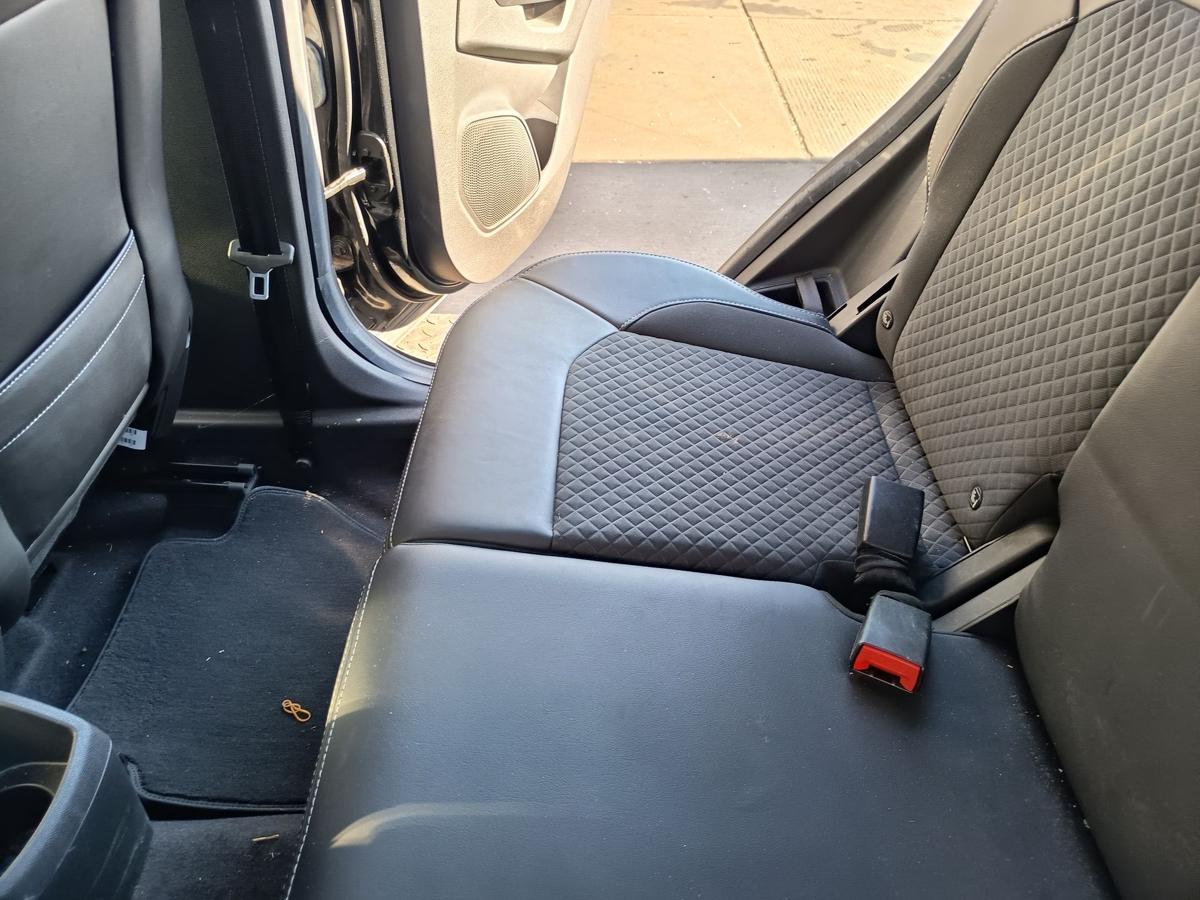 Ford Ecosport Mk2 original R&uuml;cksitzbank komplett Stoff/Leder schwarz Bj 2017