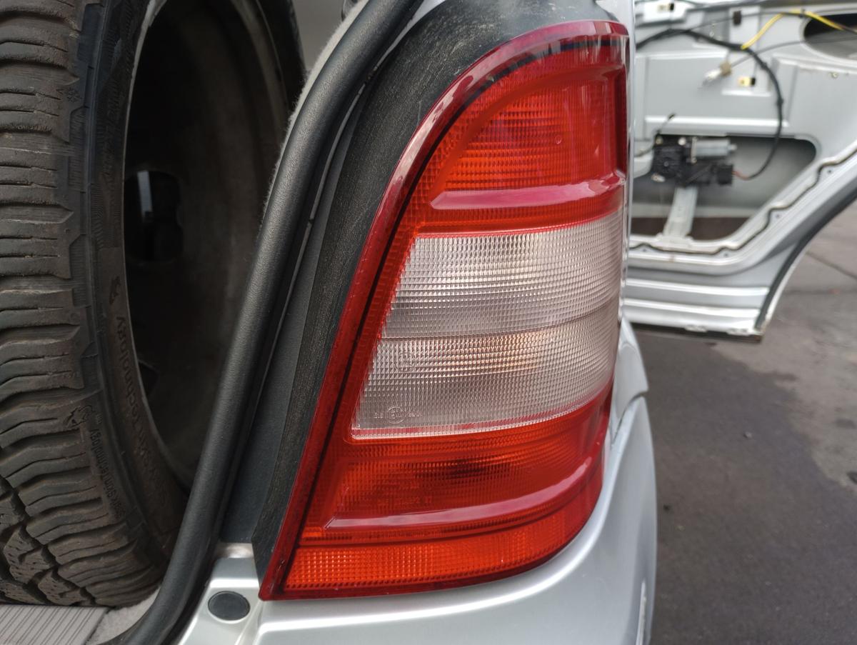 Mercedes A-Kl. W168 Mopf original Rückleuchte rechts Heck Schluss Licht Bj 2001