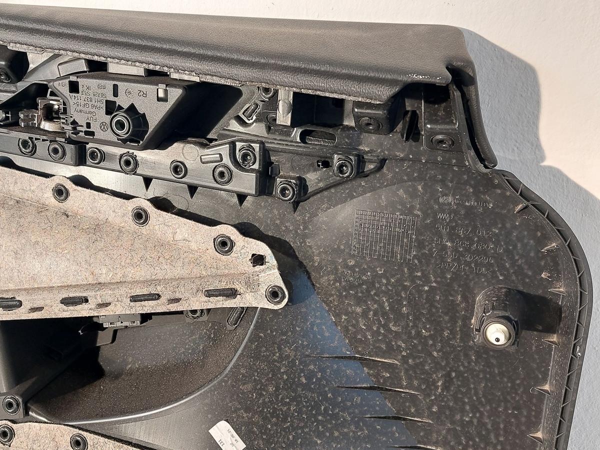 VW Golf 8 VIII CD T&uuml;rverkleidung vorn rechts Innenverkleidung T&uuml;rpappe