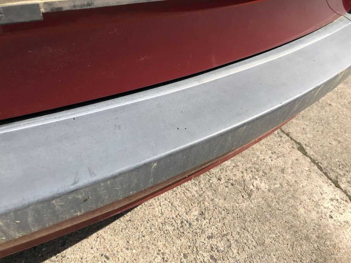 Renault Clio 3 III Grandtour Sto&szlig;f&auml;nger hinten Hecksch&uuml;rze NNJ Flamencorot