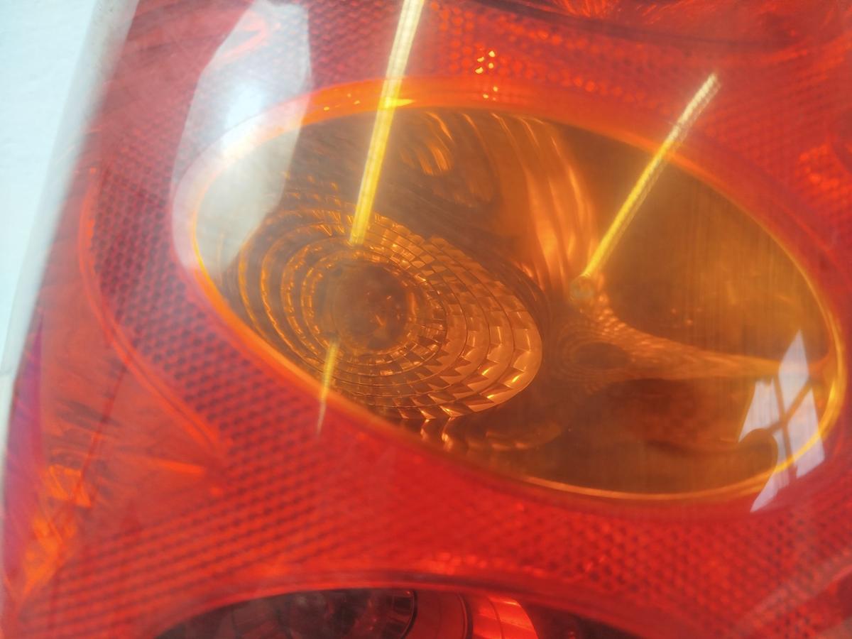 Peugeot 1007 KM R&uuml;ckleuchte links R&uuml;cklicht Heckleuchte OEM