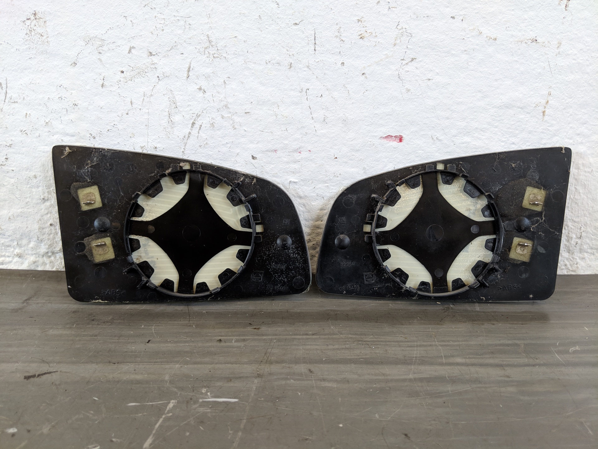 Opel Omega B Bj 01 Satz Spiegelgläser links rechts heizbar 32959 32960