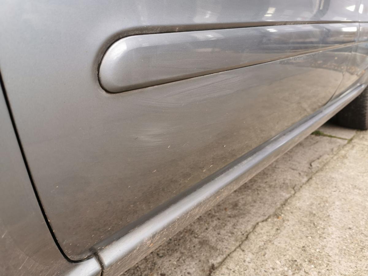 Opel Zafira B Fahrertür Tür Autotür Rohbautür vorn links Z155 Moonland grau met