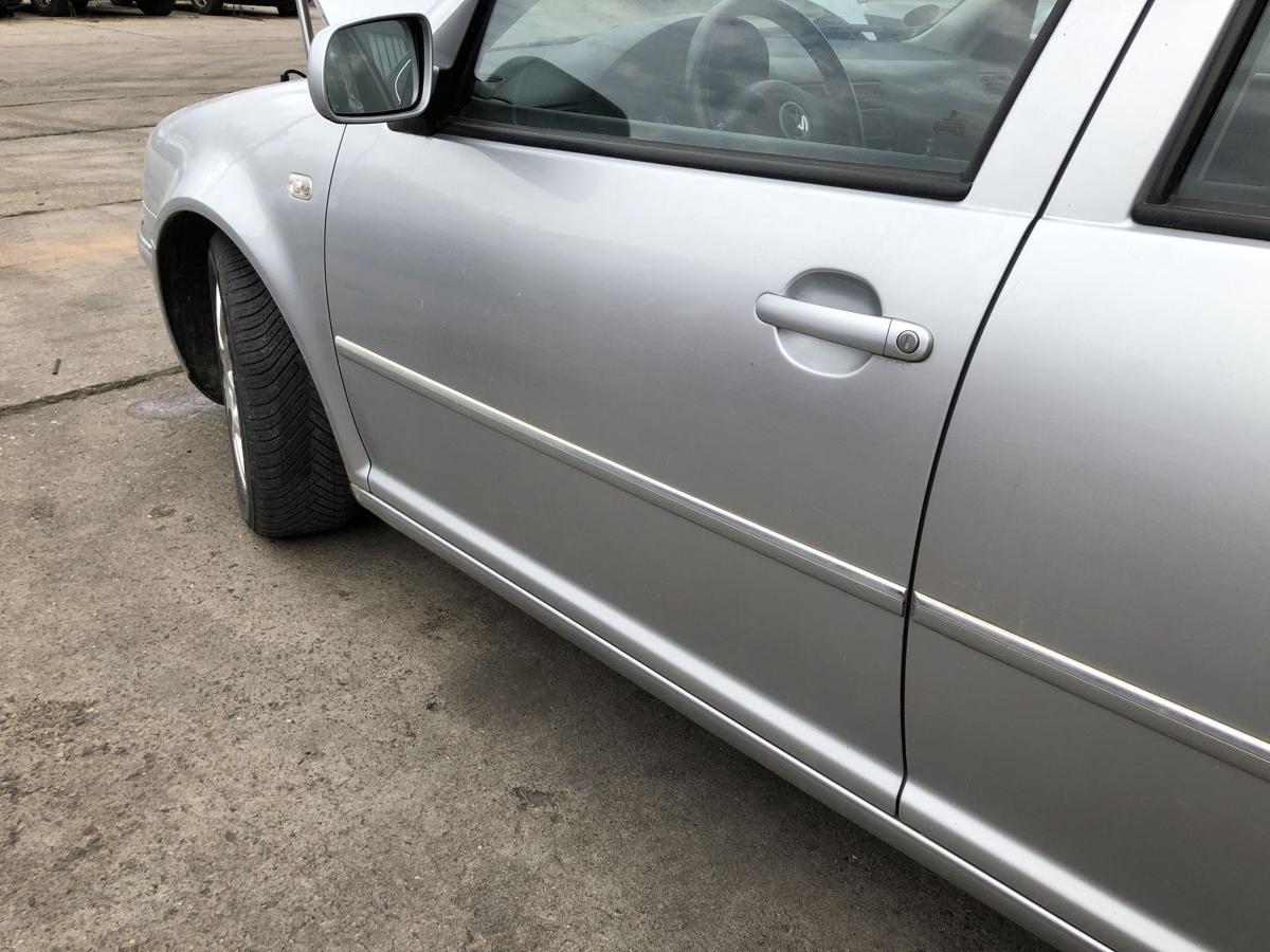 VW Bora 1J Golf 4 T&uuml;r vorn links Fahrert&uuml;r Rohbau LA7W Reflexsilber Metallic