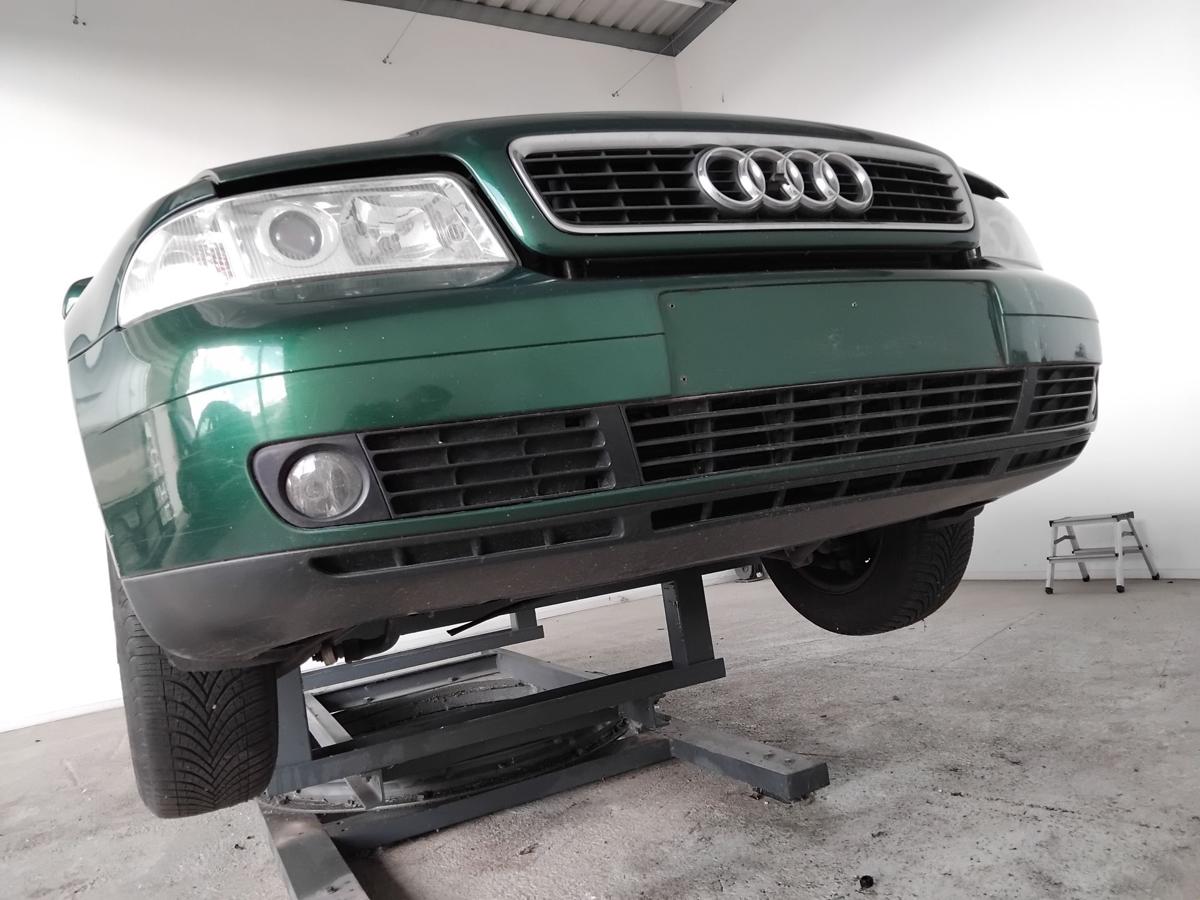 Audi A4 B5 original Stoßstange Stoßfänger vorn LZ6L Kaktusgrün Facelift BJ1999