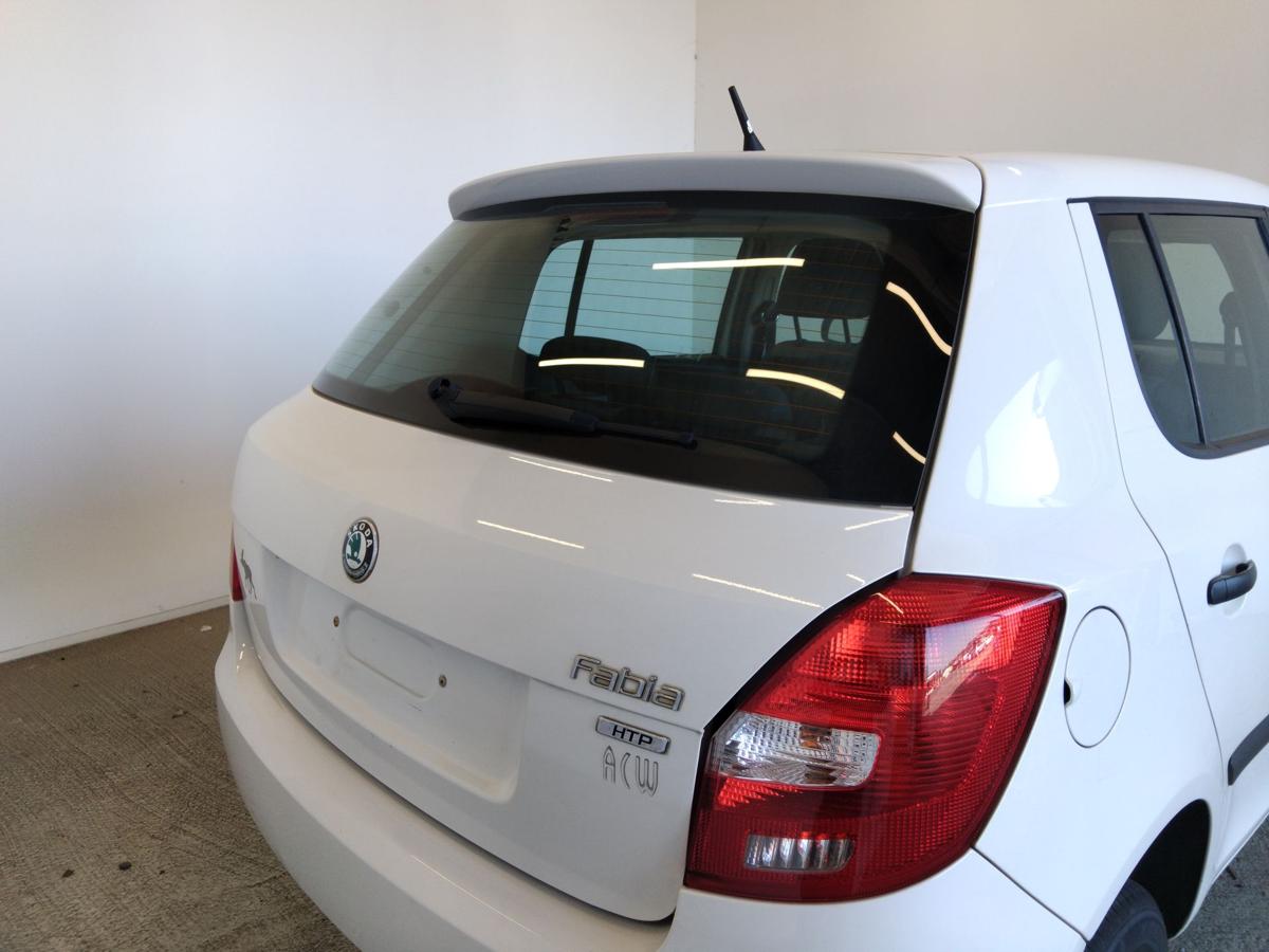 Skoda Fabia 2 5J Facelift Heckklappe mit Scheibe Fließheck BJ2011 candyweiss 1026