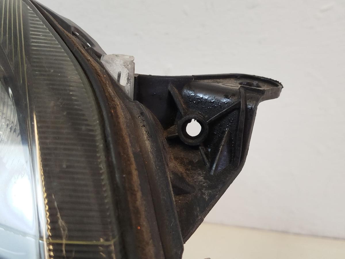 Opel Vectra C Caravan bis05 Scheinwerfer rechts Frontscheinwerfer Halogen TYC