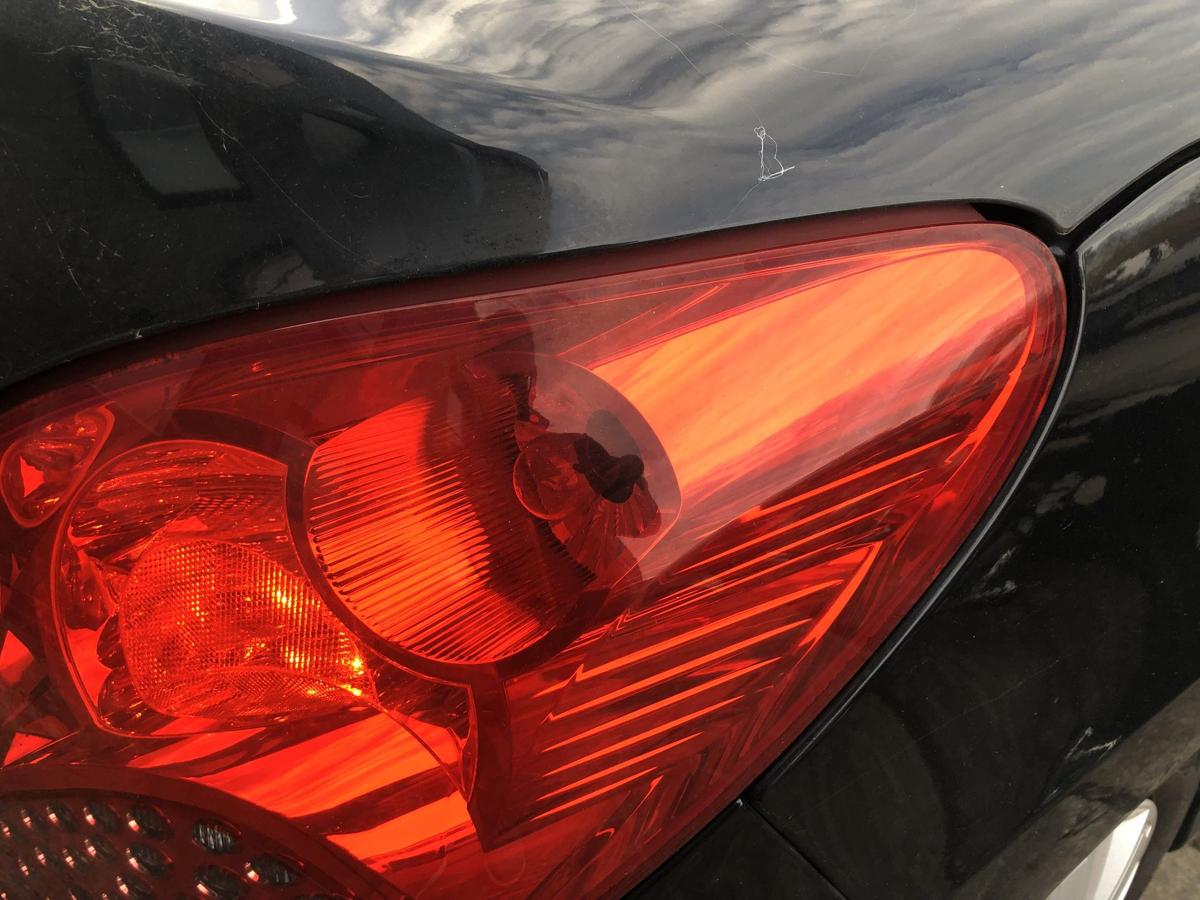 Peugeot 207CC Rückleuchte rechts Rücklicht Heckleuchte Cabrio bis 2009