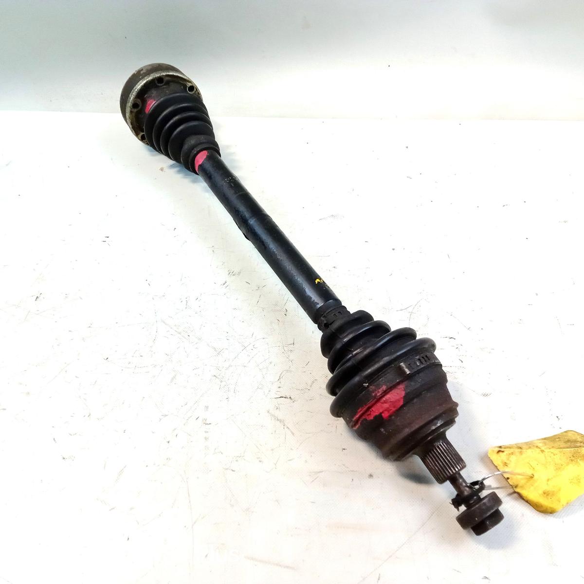 Audi 80 B3 original Antriebswelle Gelenkwelle vorn links 2.0 83kw 3A BJ1990