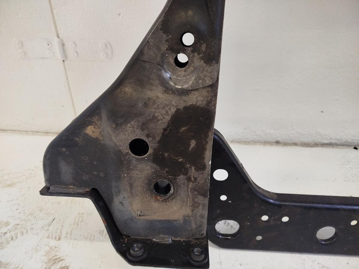 Nissan Micra K14 Vorachstr&auml;ger Vorderachsk&ouml;rper Achstr&auml;ger vorn