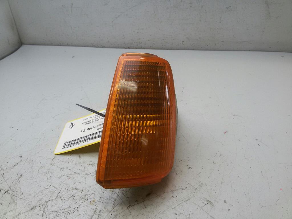 VW Polo 2 86C Blinker Blinkleuchte vorn links 867953049 HELLA BJ1992