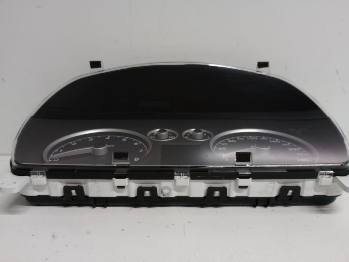 Hyundai i30cw original Kombiinstrument Tacho 94003-2R030 Benzin Schalter Bj 2009