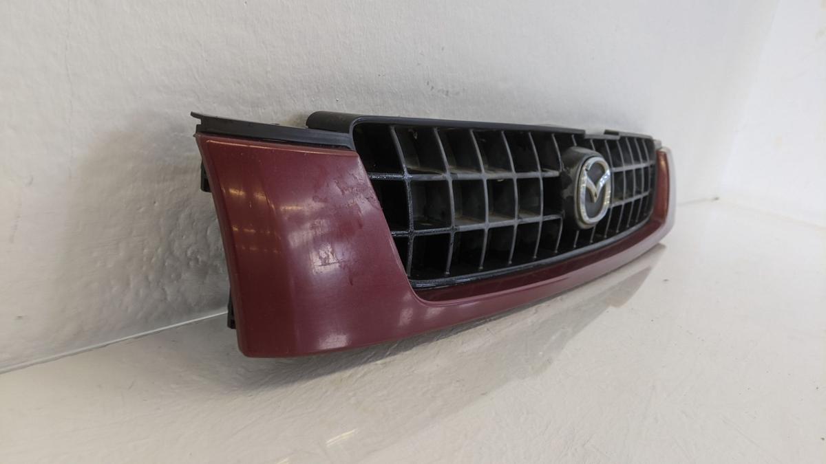 Mazda Demio DW Kühlergrill Grill Frontgrill