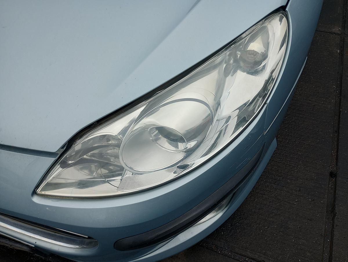 Peugeot 407 SW orig Scheinwerfer links Halogen Front Bj 2006
