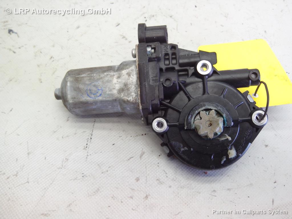 Nissan Pixo original Fensterhebermotor vorn rechts 2621003400 83560M63J00 BJ2009