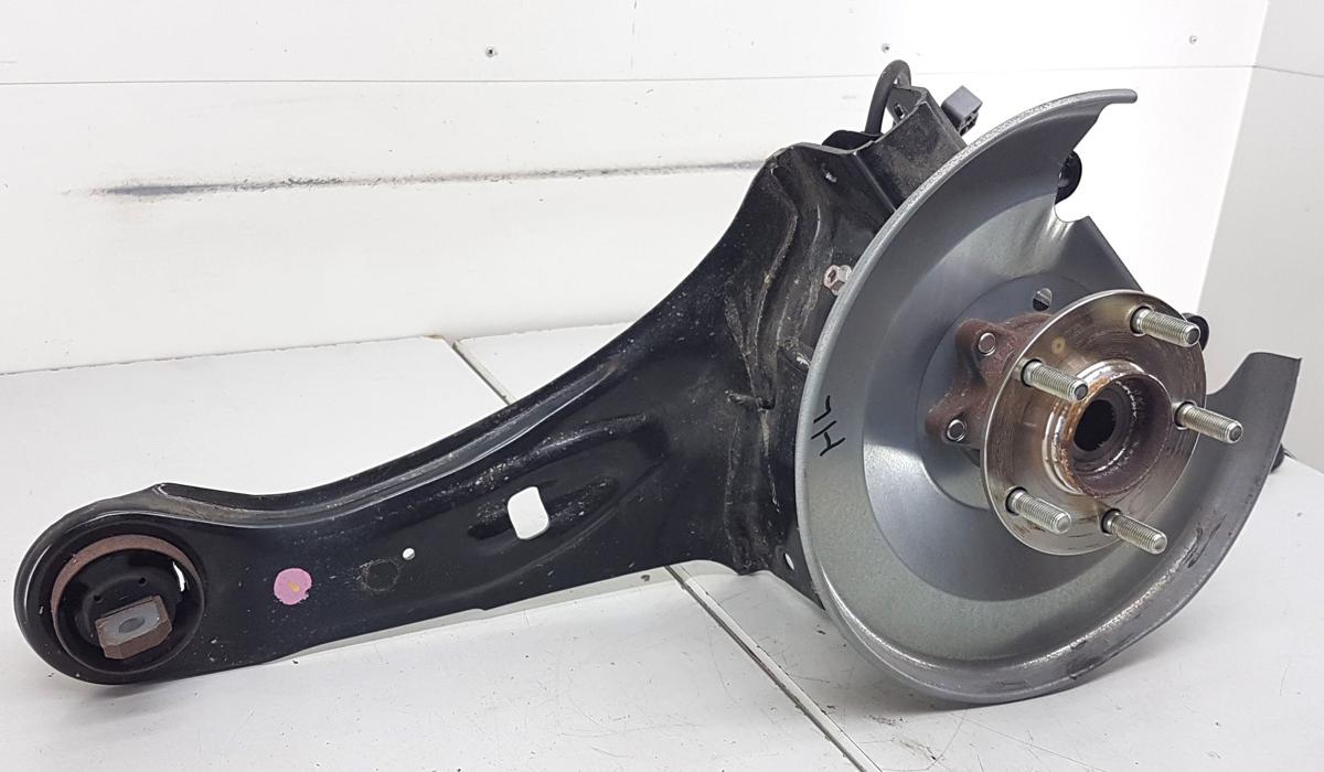 Mitsubishi Eclipse Cross Achsschenkel hinten links Bj2023 2,4 72kw 4WD Allrad