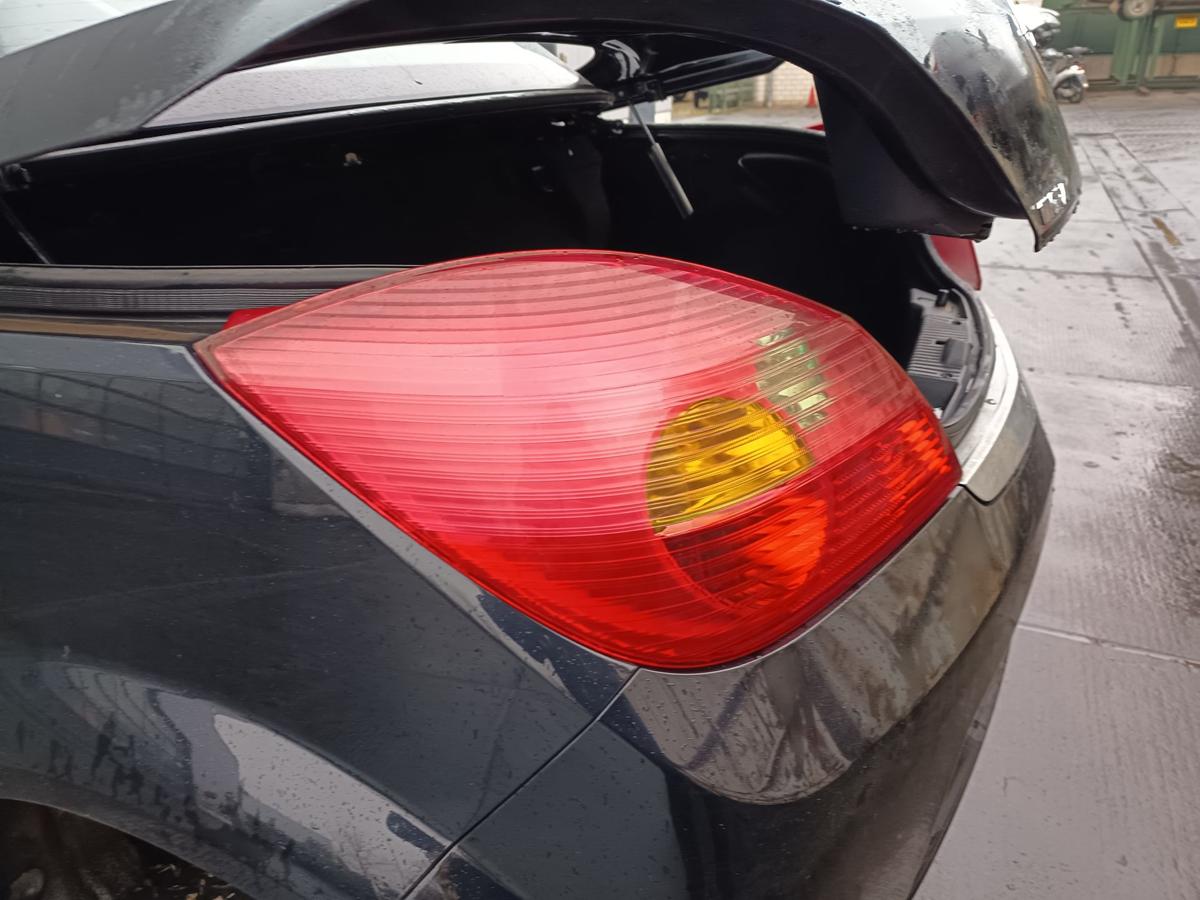 Opel Tigra TwinTop orig R&uuml;ckleuchte links Heckleuchte Bj2007