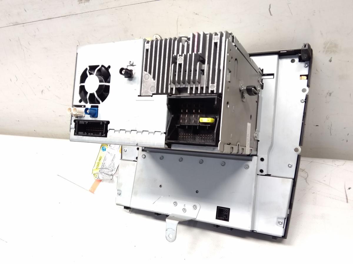 VW Phaeton GP4 Radio Navigationssystem mit DAB+ RNS 810 3D0035005S Bj.2015