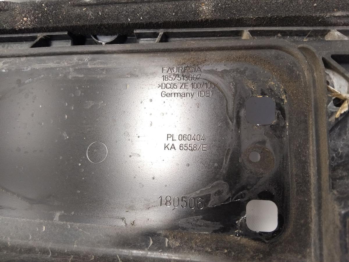 BMW 118i E81 E87 original Schlo&szlig;tr&auml;ger Vorderwand Frontmittelteil Bj.2006