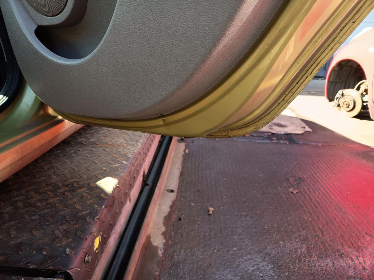 Renault Modus original T&uuml;r hinten rechts TED99 Gr&uuml;n Baujahr 2005