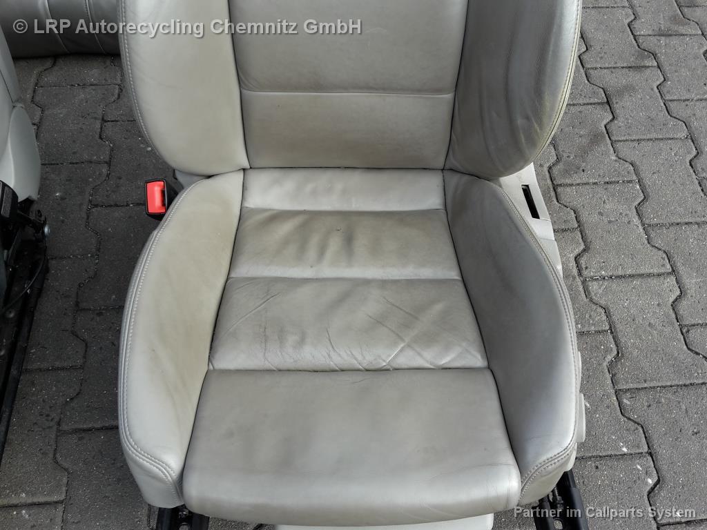 Audi A6 4F Avant BJ 2006 Sitzausstattung Leder Sitze Innenausstattung Valcona