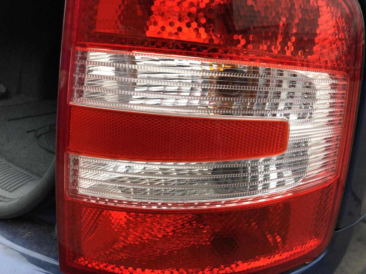 Skoda Fabia 6Y R&uuml;ckleuchte rechts R&uuml;cklicht Heckleuchte Kombi Facelift ab 04